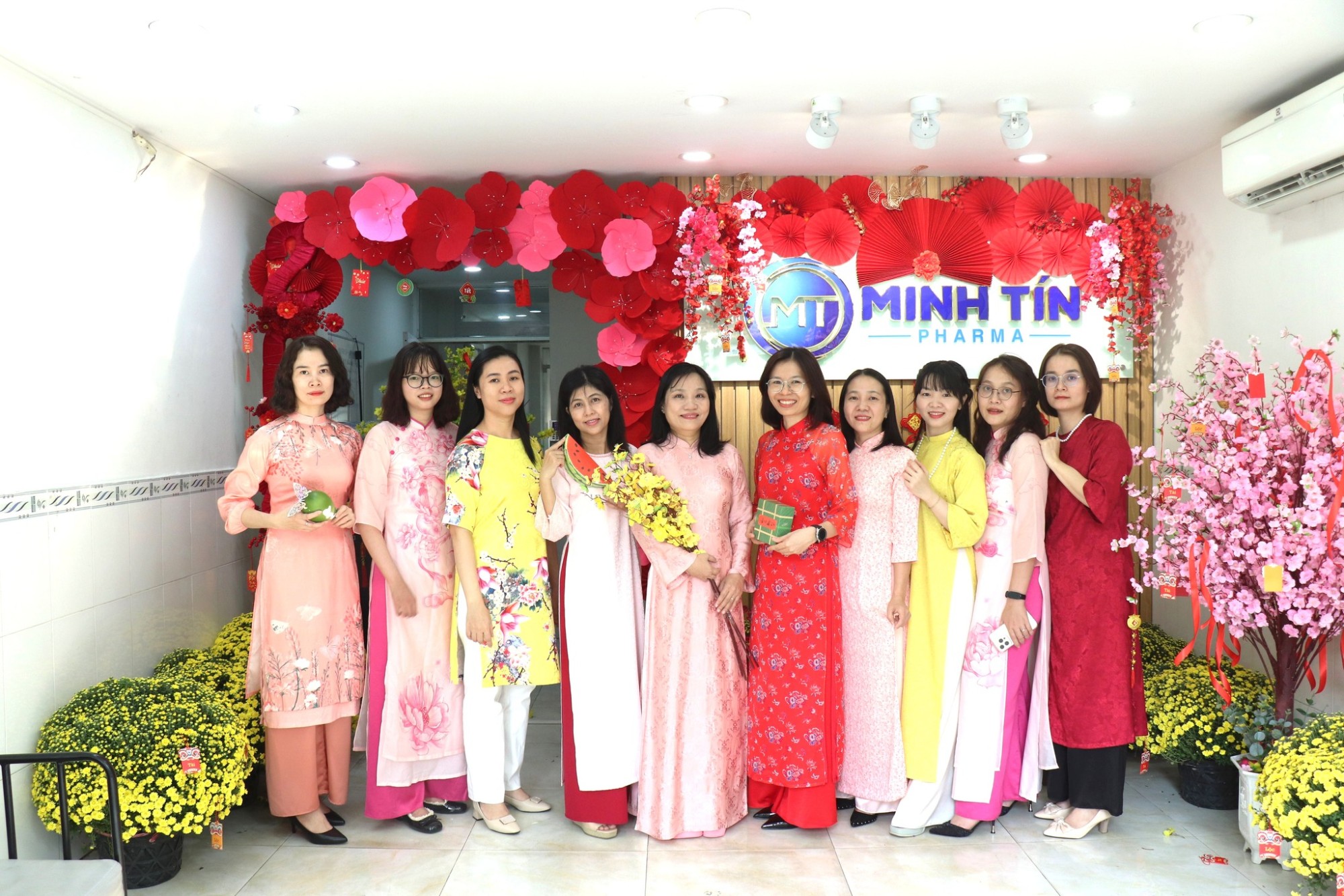 CHÀO XUÂN BÍNH NGỌ 2026!