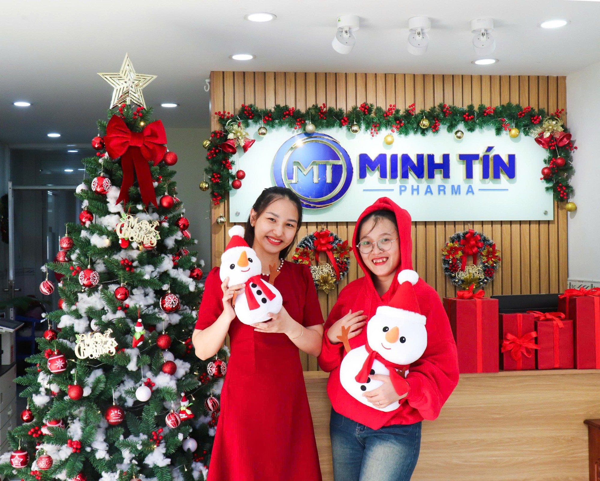 MINH TÍN PHARMA TÍCH CỰC HƯỞNG ỨNG ỦNG HỘ ĐỒNG BÀO MIỀN BẮC BỊ THIỆT HẠI DO BÃO SỐ 10 GÂY RA - 21